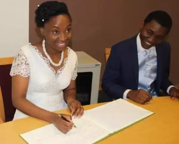 Photos: Nigerian lady gets married hours before bagging a 1st class in law at a UK University